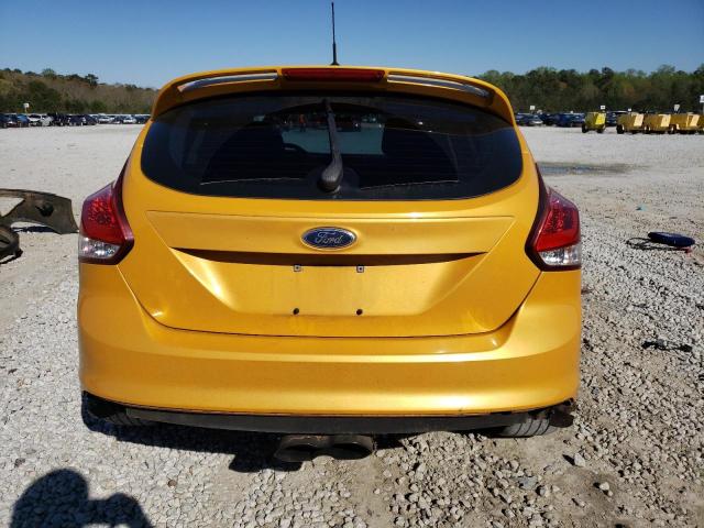 1FAHP3K26CL260202 - 2012 FORD FOCUS SE GOLD photo 6