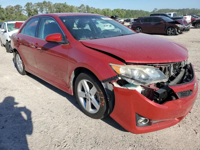 4T1BF1FK7DU673335 - 2013 TOYOTA CAMRY L RED photo 4