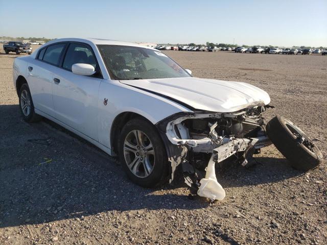 2C3CDXBG4KH643703 - 2019 DODGE CHARGER SXT WHITE photo 4