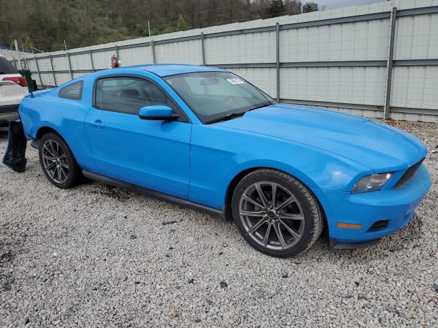 1ZVBP8AN9A5143012 - 2010 FORD MUSTANG BLUE photo 4