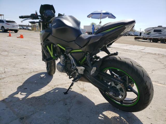 JKAEREG17KDA02943 - 2019 KAWASAKI ER650 G BLACK photo 3