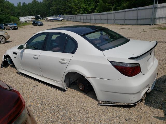 WBANB33504B114130 - 2004 BMW 545 I WHITE photo 2