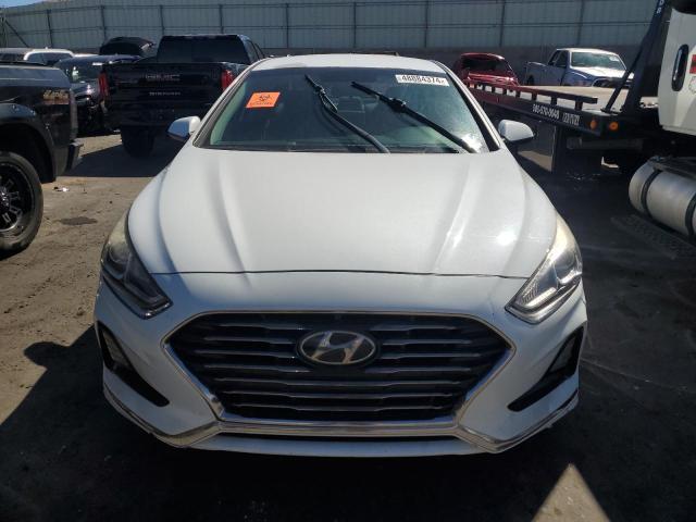 5NPE24AF7JH601744 - 2018 HYUNDAI SONATA SE WHITE photo 5