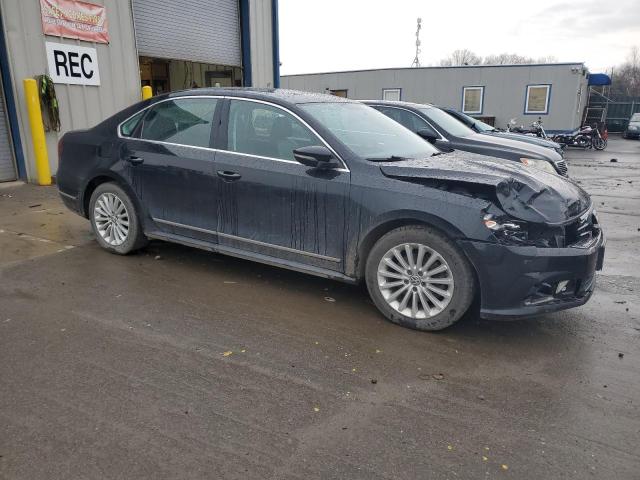 1VWBT7A38HC012695 - 2017 VOLKSWAGEN PASSAT SE BLACK photo 4