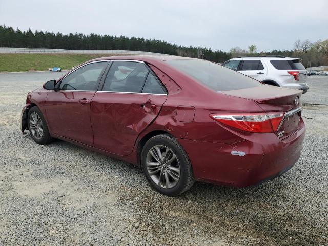 4T1BF1FK0HU797100 - 2017 TOYOTA CAMRY LE RED photo 2