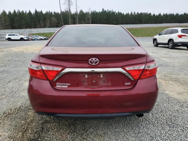 4T1BF1FK0HU797100 - 2017 TOYOTA CAMRY LE RED photo 6