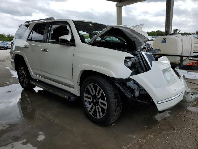 JTEBU5JR5L5741755 - 2020 TOYOTA 4RUNNER SR5/SR5 PREMIUM WHITE photo 4