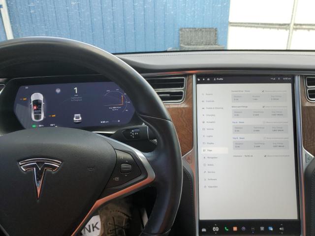 5YJSA1E12HF188871 - 2017 TESLA MODEL S ვერცხლისფერი ფოტო 9