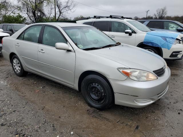 4T1BE32K14U376405 - 2004 TOYOTA CAMRY LE SILVER photo 4