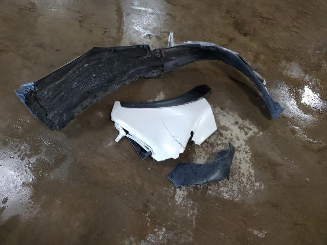 JTJBARBZXJ2161979 - 2018 LEXUS NX 300 BASE თეთრი ფოტო 13