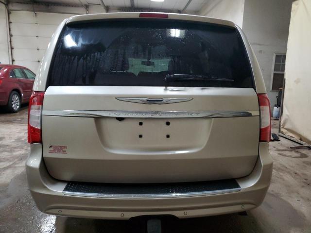 2C4RC1CG9GR283852 - 2016 CHRYSLER TOWN & COU TOURING L TAN photo 6