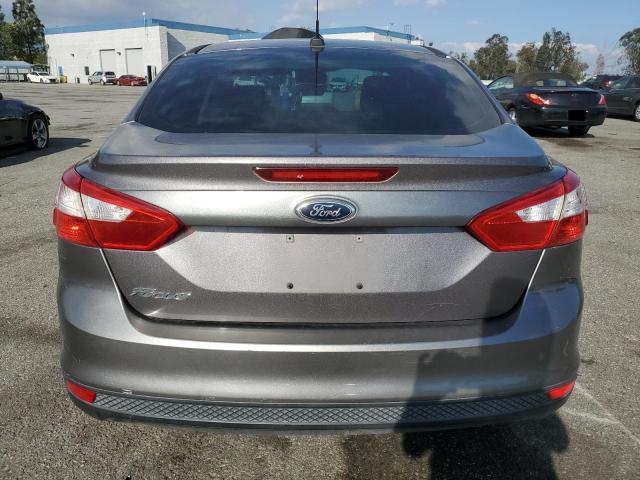 1FAHP3E27CL285072 - 2012 FORD FOCUS S GRAY photo 6