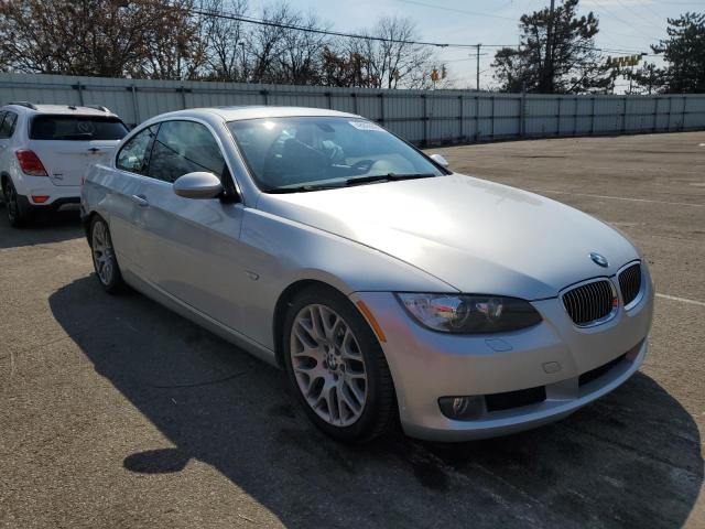 WBAWB33548P135754 - 2008 BMW 328 I SILVER photo 4