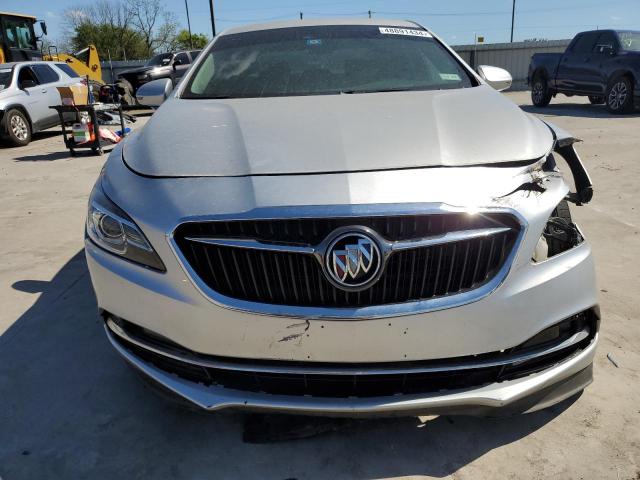 1G4ZR5SZ1JU122491 - 2018 BUICK LACROSSE PREMIUM SILVER photo 5