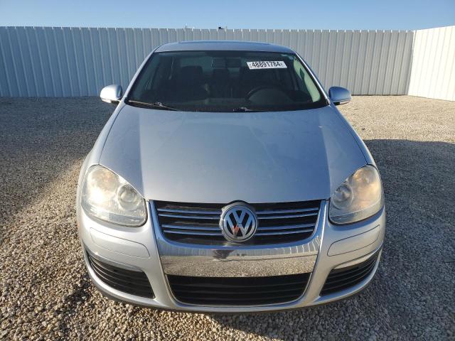 3VWRX7AJ1AM029022 - 2010 VOLKSWAGEN JETTA SE SILVER photo 5