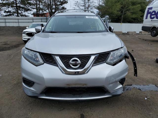 KNMAT2MTXFP558904 - 2015 NISSAN ROGUE S SILVER photo 5