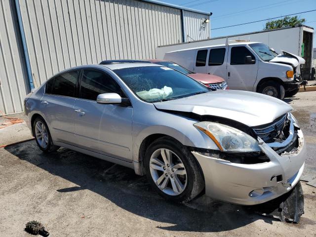 1N4BL2AP5BC175598 - 2011 NISSAN ALTIMA SR SILVER photo 4