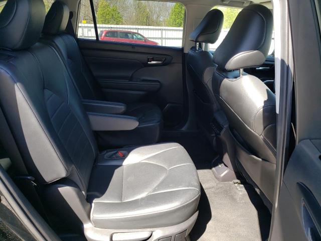 5TDGZRAH3MS031341 - 2021 TOYOTA HIGHLANDER XLE BLACK photo 11