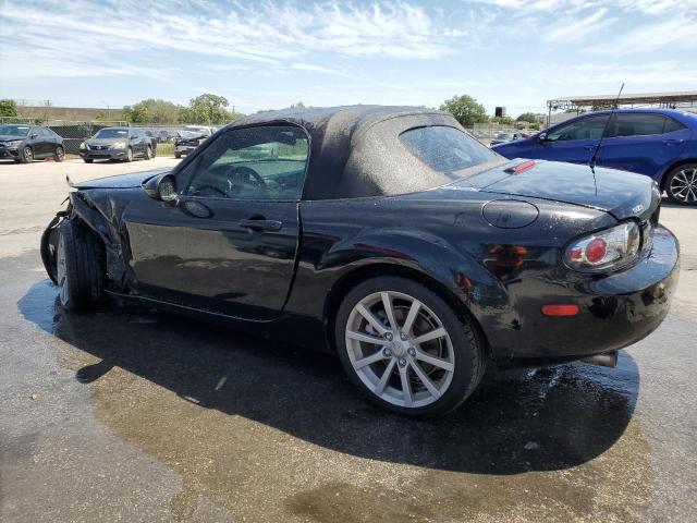 JM1NC25F060108682 - 2006 MAZDA MX-5 MIATA BLACK photo 2