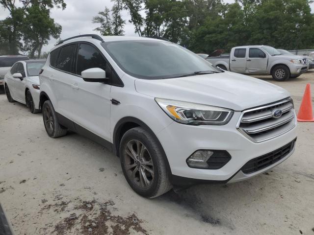 1FMCU0GD8HUB86140 - 2017 FORD ESCAPE SE WHITE photo 4