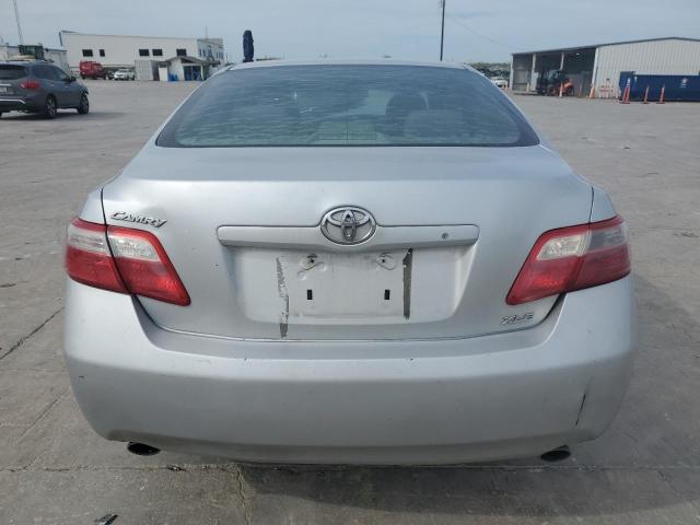 4T1BK46K97U554882 - 2007 TOYOTA CAMRY LE SILVER photo 6