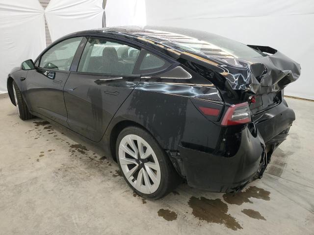 5YJ3E1EA7NF190488 - 2022 TESLA MODEL 3 BLACK photo 2