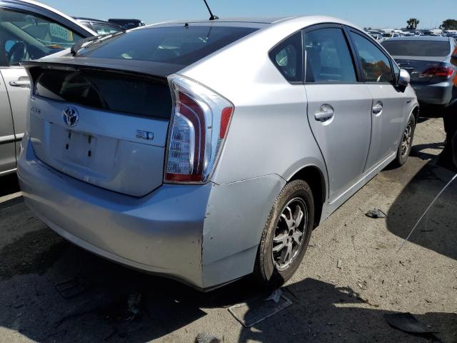 JTDKN3DU7E0364609 - 2014 TOYOTA PRIUS SILVER photo 3