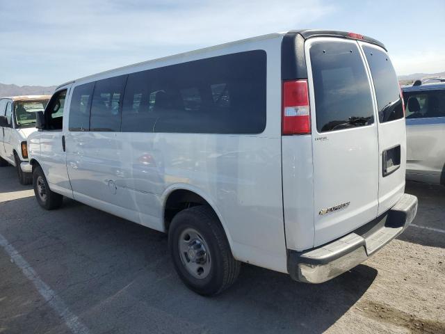 1GAZGPFF7H1263575 - 2017 CHEVROLET EXPRESS G3 LT WHITE photo 2