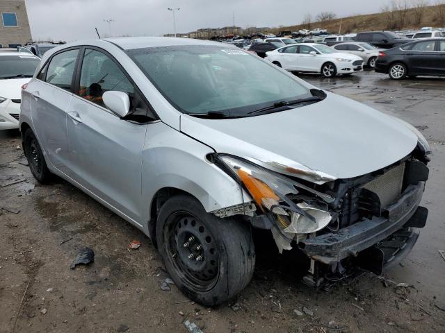 KMHD35LH1GU319509 - 2016 HYUNDAI ELANTRA GT SILVER photo 4