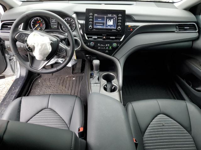 4T1G11AKXPU731289 - 2023 TOYOTA CAMRY SE NIGHT SHADE SILVER photo 8