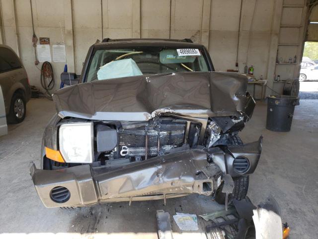 1J8HH48N36C261996 - 2006 JEEP COMMANDER 绿色 照片 5