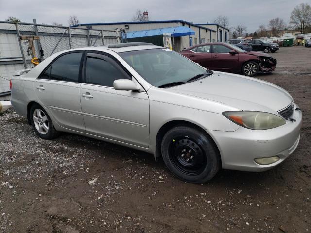 4T1BF30K83U050843 - 2003 TOYOTA CAMRY LE SILVER photo 4
