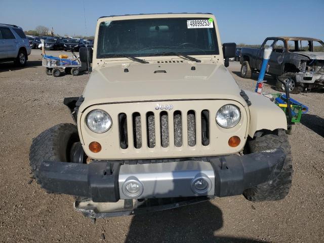 1J4AA5D19BL587389 - 2011 JEEP WRANGLER SAHARA CREAM photo 5