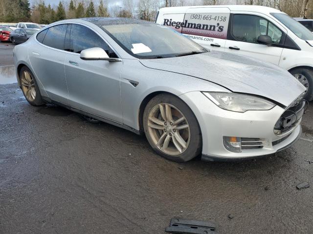 5YJSA1H13EFP28607 - 2014 TESLA MODEL S SILVER photo 4