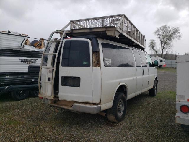 1GAZGPFG5J1330737 - 2018 CHEVROLET EXPRESS G3 LT WHITE photo 3