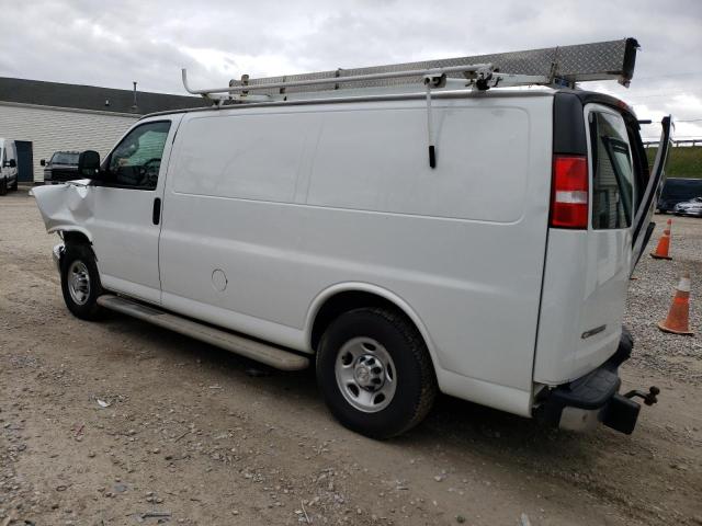 1GCWGAFG5K1360152 - 2019 CHEVROLET EXPRESS G2 WHITE photo 2