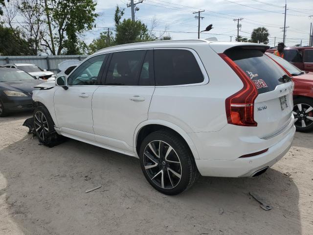 YV4A22PK7M1746959 - 2021 VOLVO XC90 T6 MOMENTUM WHITE photo 2