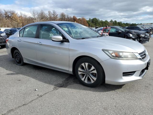 1HGCR2F38DA050310 - 2013 HONDA ACCORD LX SILVER photo 4