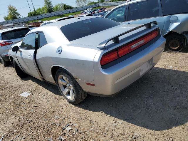 2B3LJ44V89H522750 - 2009 DODGE CHALLENGER SE SILVER photo 2