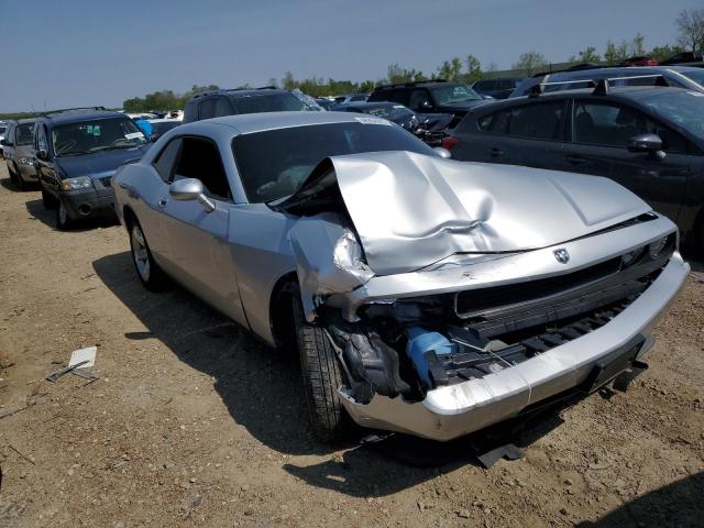 2B3LJ44V89H522750 - 2009 DODGE CHALLENGER SE SILVER photo 4