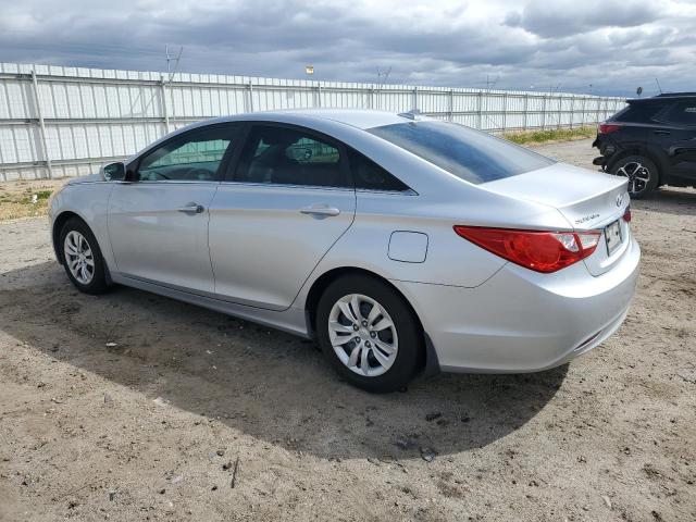 5NPEB4AC0DH602843 - 2013 HYUNDAI SONATA GLS SILVER photo 2