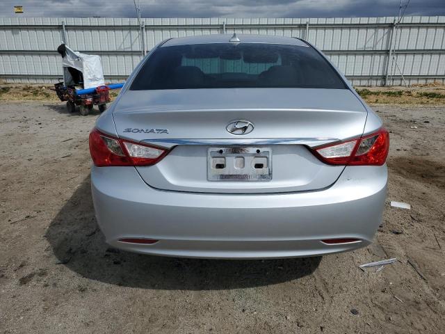 5NPEB4AC0DH602843 - 2013 HYUNDAI SONATA GLS SILVER photo 6