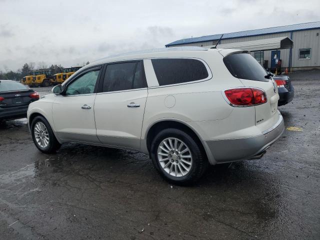 5GAKRBED5BJ307703 - 2011 BUICK ENCLAVE CXL WHITE photo 2