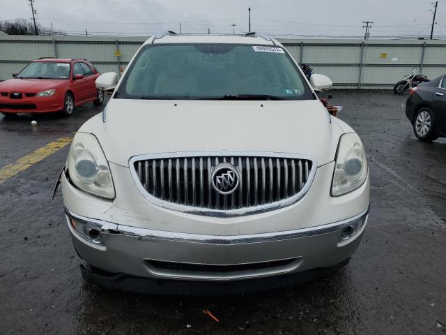 5GAKRBED5BJ307703 - 2011 BUICK ENCLAVE CXL WHITE photo 5