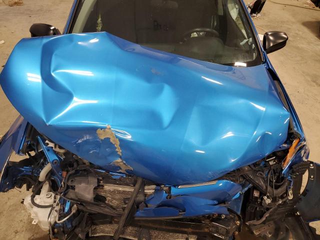 2T3BFREV5GW423131 - 2016 TOYOTA RAV4 LE BLUE photo 11