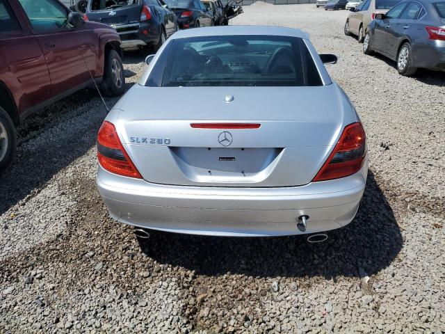 WDBWK54F38F183790 - 2008 MERCEDES-BENZ SLK 280 SILVER photo 6