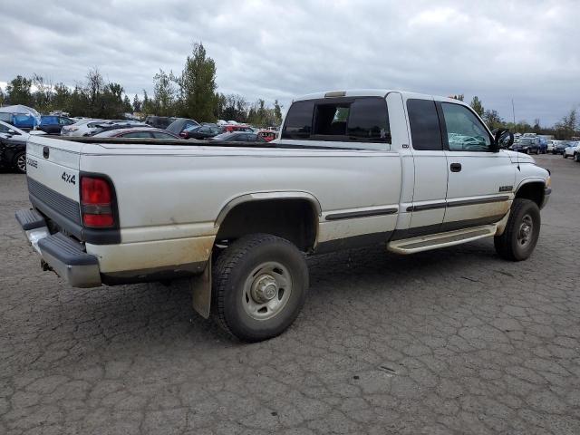 1B7KF2364WJ198104 - 1998 DODGE RAM 2500 WHITE photo 3