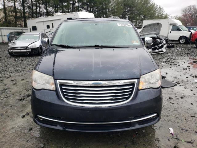2C4RC1CG8DR777003 - 2013 CHRYSLER TOWN & COU TOURING L BLUE photo 5