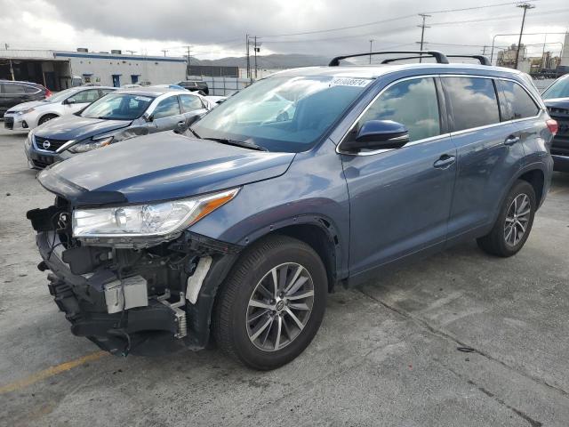 2019 TOYOTA HIGHLANDER SE, 