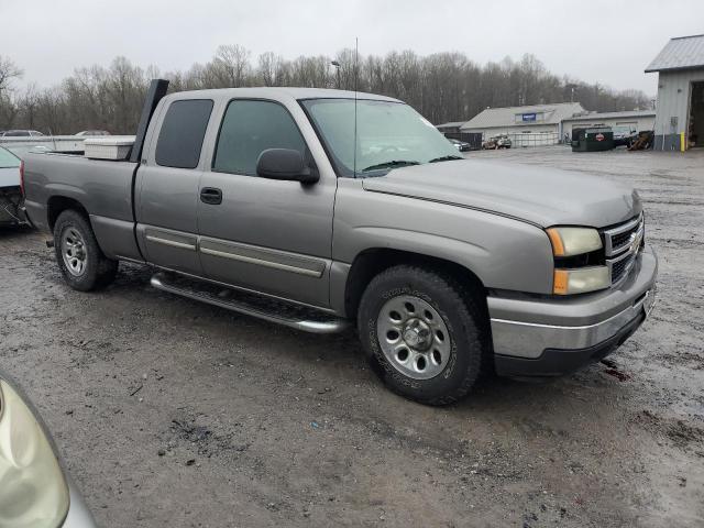 2GCEC19Z771109963 - 2007 CHEVROLET SILVERADO C1500 CLASSIC GRAY photo 4